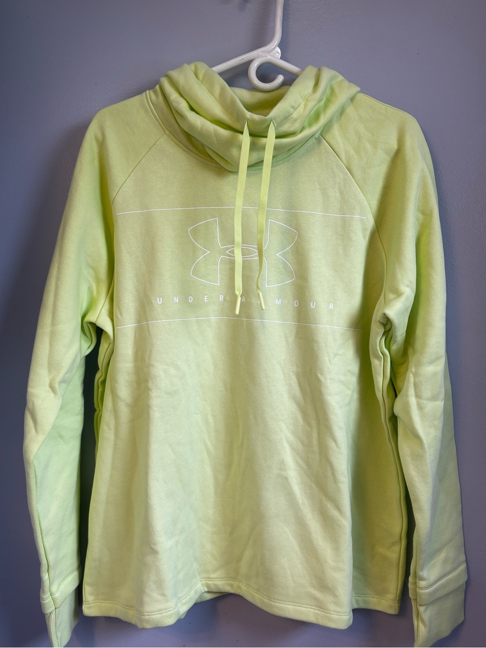 Under Armour Women's Cotton Polyester Loose Fit Fleece Hoodie  Sz XL. NWOT